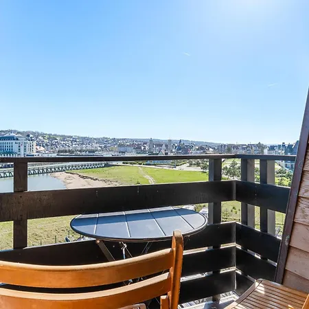 Escapade A L'estacade Deauville